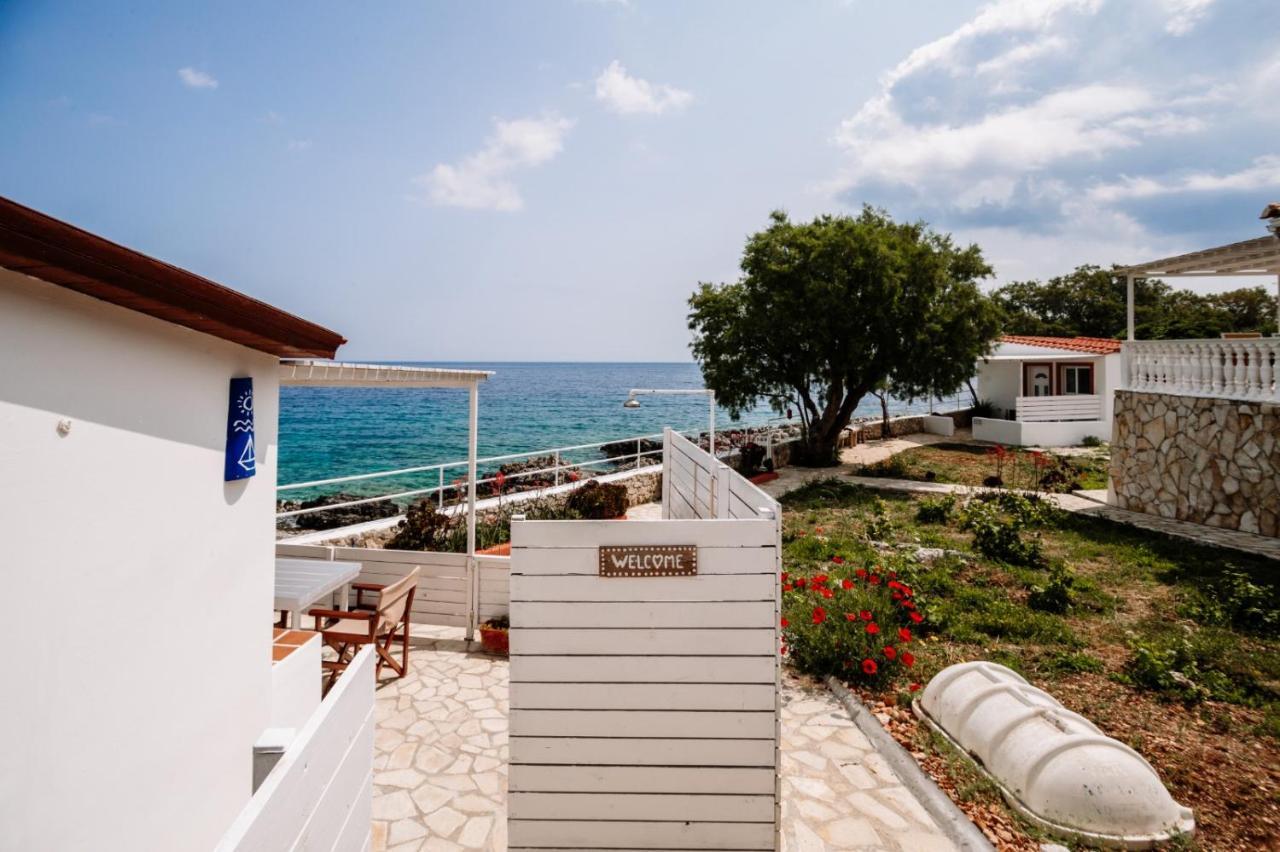 Floreika Studio By The Sea Skinária Zewnętrze zdjęcie